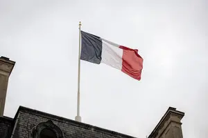 Во Франции будут инициировать выход из НАТО из-за политики Трампа