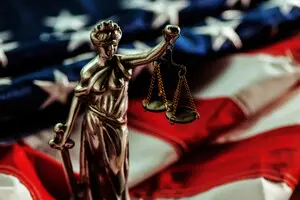 Суд у США став на бік мігрантів: депортації відкладаються