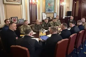 Буданов зустрівся з військовим керівництвом та керівниками силових структур: про що говорили
