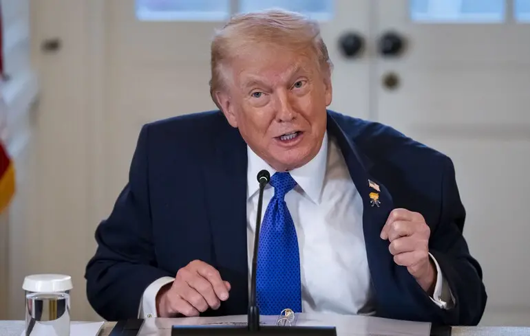 Президент США Дональд Трамп на зустрічі з керівниками нафтових компаній у Білому домі / 9 січня 2026 року