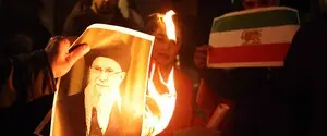 Количество погибших перевалило за полтысячи: новые данные о протестах в Иране