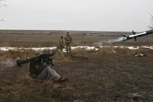 Раде предлагают продлить военное положение до мая