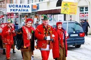 Украинские зимние традиции представили на XXXIII фестивале в Сигету-Мармации