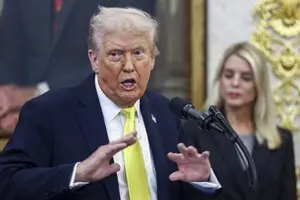 Трамп объявил о 25% пошлине для стран, торгующих с Ираном