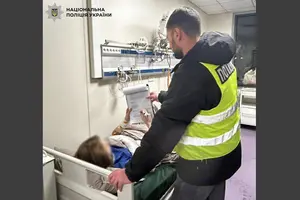 Нападение с ножом в школе Киева: пострадавшие находятся в реанимации