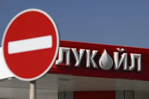 Правительство РФ обнародовало отчет с рекордным падением цены на российскую нефть