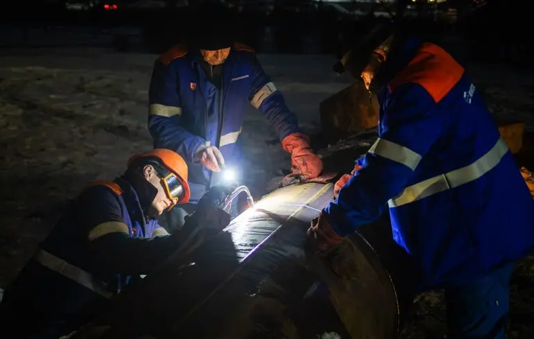 Енергетична криза у Києві: комунальників преміюють за надскладні умови