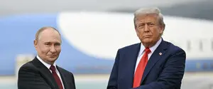 Молчание Путина касательно авантюр Трампа должно беспокоить Украину и европейских союзников — Bloomberg
