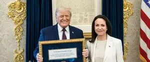 У Норвегії з обуренням відреагували на передачу Трампу медалі Нобелівської премії миру — Bloomberg