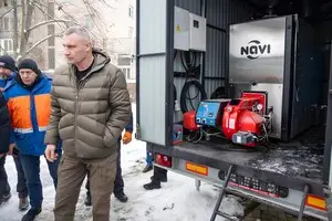 Київ під атаками зовні і зсередини, або Політичні ігри на війні