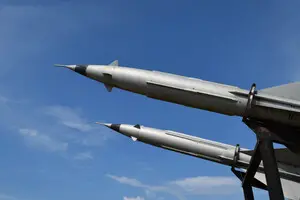 Россияне наносят удары по Харькову: есть раненые