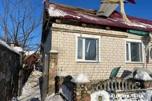 Россия дважды атаковала дроном дом в Черниговской области: четверо раненых