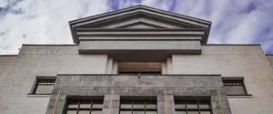 Адвокат получил 4,5 года тюрьмы за подстрекательство к взятке прокурору ОГП