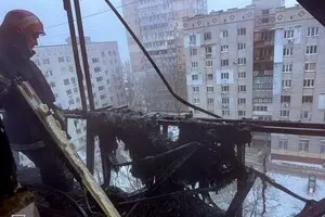 Россияне попали в многоэтажку и в энергообъект в Одесской области — фото и видео последствий