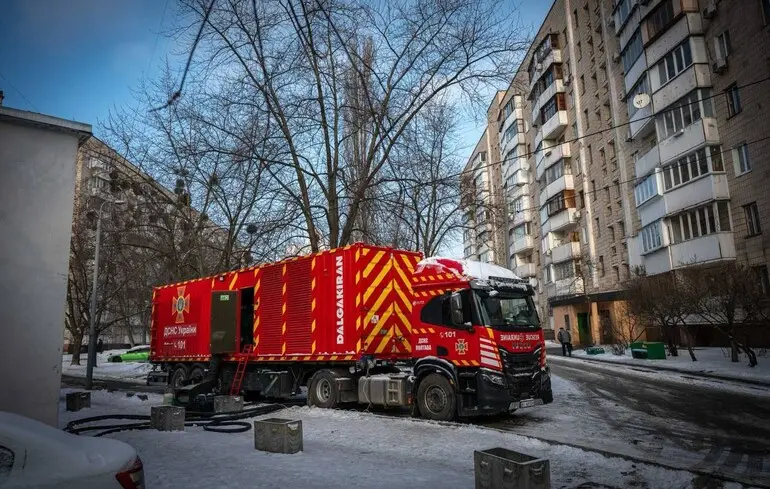 Водоснабжение в Киеве восстановлено, но без тепла остаются четыре тысячи домов — Шмыгаль