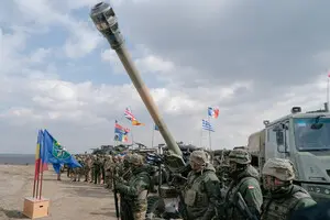Франція запропонувала провести навчання НАТО в Гренландії й обіцяла 