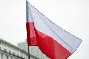 В Киев направляется партия генераторов от Польши: каково их количество