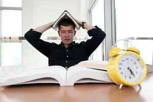 Експерт: близько 10-15% людей у світі мають труднощі з читанням через дислексію — дослідження