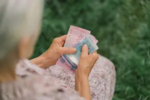 Мінімальна пенсія в Україні зросте: Улютін назвав розмір виплат