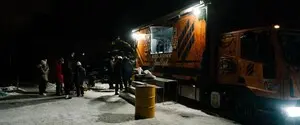 Гаряча їжа, чай та зарядка гаджетів: ветерани Трійки організували мобільні пункти незламності для киян