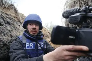 Журналіст