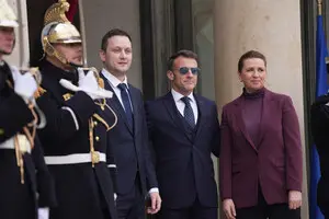Макрон встретился с премьер-министрами Дании и Гренландии: о чем говорили