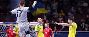 Сборная Украины обыграла Чехию и вышла в четвертьфинал футзального Евро-2026