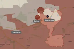 РФ розгорнула артилерію, штаби та комендатуру у Мирнограді — ЗМІ