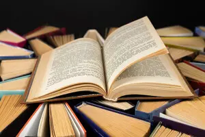 Самые популярные книги среди молодежи в 2025 году: итоги программы 