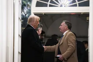 Трамп и его переговорщики только продолжают войну в Украине, создавая 