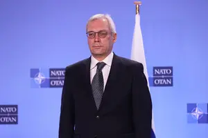 МИД РФ: присутствие войск НАТО или ЕС в Украине неприемлемо