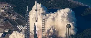 Blue Origin зупиняє польоти туристів у космос заради NASA