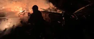 Ударом с воздуха по Киеву россияне повредили несколько многоэтажек и детсад, в городе вспыхнули пожары, есть пострадавшие — КГВА
