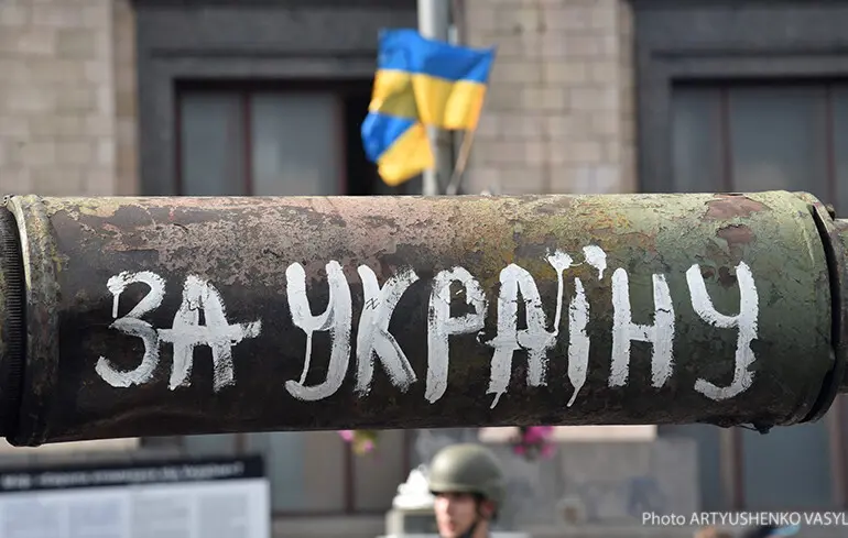 Украине необходимо изменить свою базовую стратегию относительно войны с Россией: что должно сделать руководство и элиты
