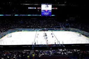 На Олимпиаде-2026 болельщики устроили провокацию с российским флагом