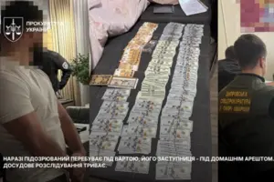 За 10 тысяч долларов поставлял некачественные продукты военным: майора тыла бригады ДШВ подозревают в мошенничестве
