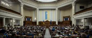 После года обсуждений: Рада приняла закон о принудительной эвакуации детей из зон боевых действий