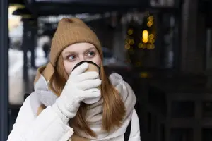 Вживання кави щодня може знизити ризик розвитку деменції – вчені
