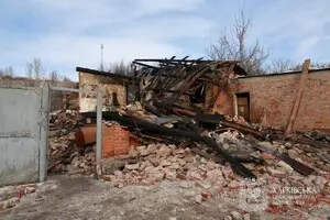 Удар по будинку в Богодухові: загинув ветеран та його троє маленьких дітей, вагітна дружина поранена