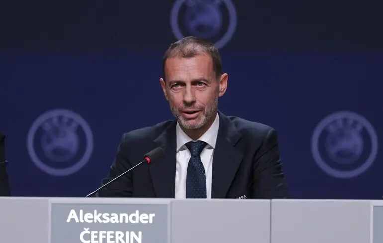 Александер Чеферин