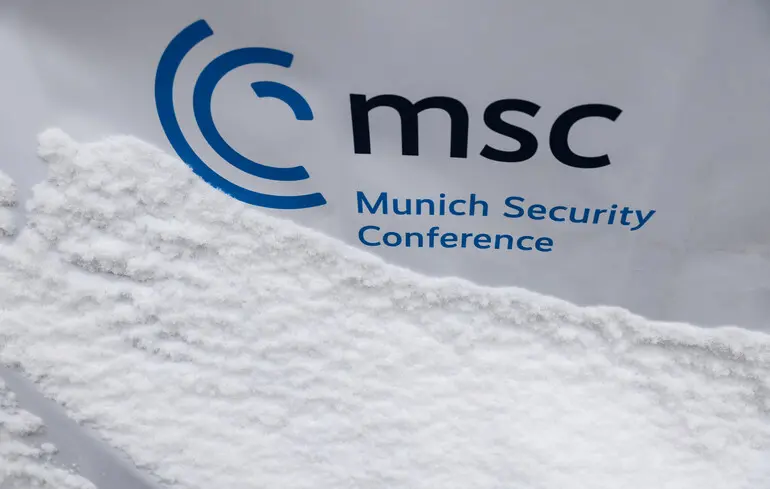 Потрясения вследствие политики Трампа омрачают Мюнхенскую конференцию по безопасности — Reuters