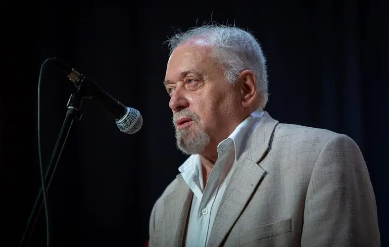 Врач-психиатр и правозащитник, бывший диссидент и политзаключенный Семен Глузман.