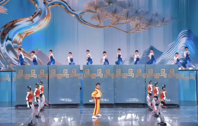 Кадр с открытия China Media Group's Spring Festival Gala 2026.