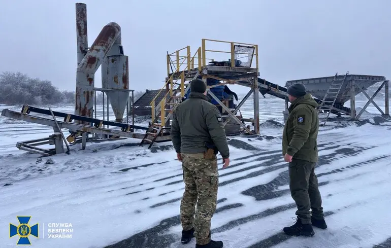 Власник Побузького заводу абразивів фінансував російську армію з доходів українського бізнесу