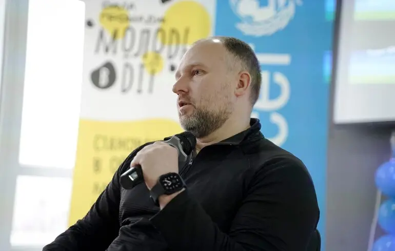 Голова Держфінмоніторингу понад 70 днів провів у закордонних відрядженнях — Bihus.Info