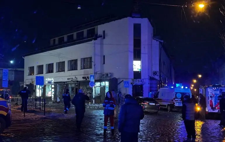 В результате теракта в ночь на 22 февраля погибла 23-летняя полицейская, еще 25 человек получили ранения