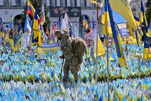 150 тысяч жертв: впечатляющая цифра о цене войны в Украине, которую открывает статистика рынка труда — DW