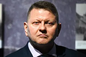 Залужный после скандального интервью ответил, будет ли баллотироваться на выборах