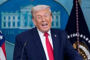 Американцы считают, что Трамп с возрастом становится все более непредсказуемым — опрос