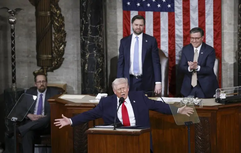 Как американцы оценили выступление Трампа в Конгрессе США — опрос CNN